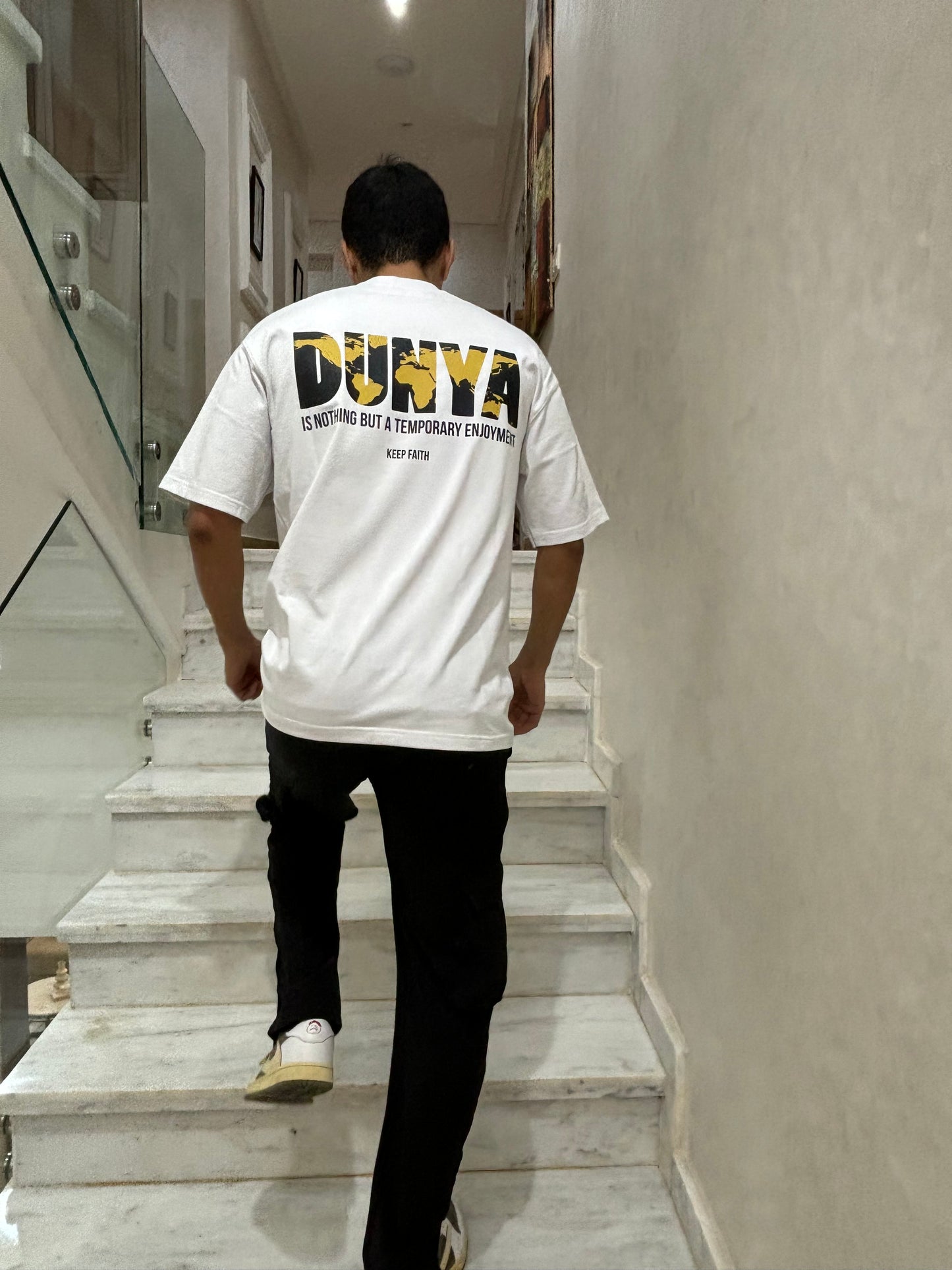 Dunya is nothing Tee - Off white
